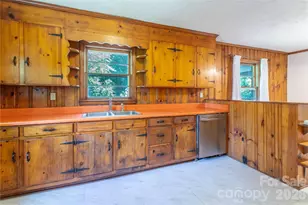 875 Mills Gap Rd, Fletcher, NC 28732 - Photo 11