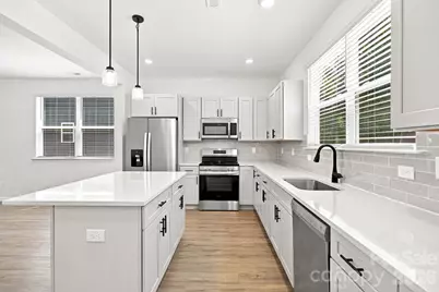 1812 Purser Drive, Charlotte, NC 28215 - Photo 13