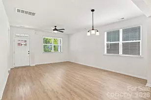 1812 Purser Dr, Charlotte, NC 28215 - Photo 9