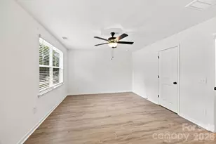 1812 Purser Dr, Charlotte, NC 28215 - Photo 23
