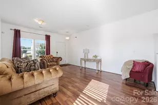 1991 Clear Brook Dr, Kannapolis, NC 28083 - Photo 5