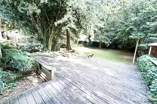 2537 Cranbrook Ln, Charlotte, NC 28207 - Photo 3
