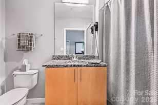 210 N Church St, Charlotte, NC 28202 - Photo 17