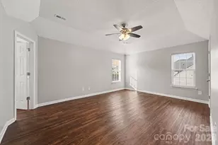 11008 Padderborn Ct, Charlotte, NC 28215 - Photo 15