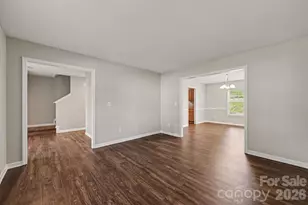 11008 Padderborn Ct, Charlotte, NC 28215 - Photo 13