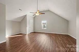11008 Padderborn Ct, Charlotte, NC 28215 - Photo 17