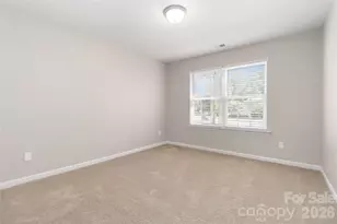 7623 Reames Rd, Charlotte, NC 28216 - Photo 15