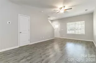 7623 Reames Rd, Charlotte, NC 28216 - Photo 5