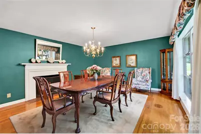 827 23rd Avenue NE, Hickory, NC 28601 - Photo 3