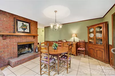 827 23rd Avenue NE, Hickory, NC 28601 - Photo 11