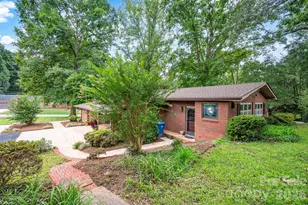 827 23rd Ave NE, Hickory, NC 28601 - Photo 29