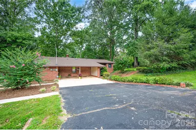827 23rd Avenue NE, Hickory, NC 28601 - Photo 25