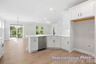 13135 Foxberry Rd, Charlotte, NC 28213 - Photo 17
