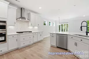13135 Foxberry Rd, Charlotte, NC 28213 - Photo 13