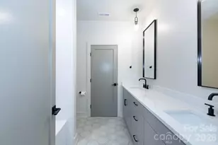 1602 Herrin Ave, Charlotte, NC 28205 - Photo 31