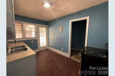1801 Newland Road, Charlotte, NC 28216 - Photo 9