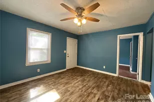 1801 Newland Rd, Charlotte, NC 28216 - Photo 3