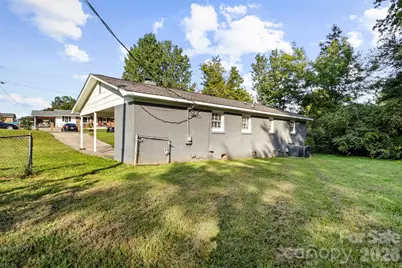102 Central Avenue, Bessemer City, NC 28016 - Photo 23