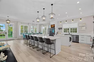 135 Surfside Ln, Mooresville, NC 28117 - Photo 7