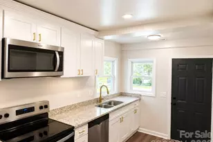 302 S Myrtle School Rd, Gastonia, NC 28052 - Photo 13