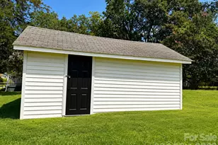 302 S Myrtle School Rd, Gastonia, NC 28052 - Photo 5