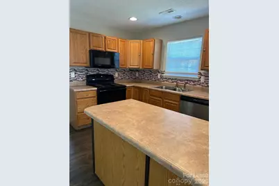 15105 Deshler Court, Charlotte, NC 28273 - Photo 9
