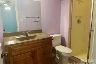 9607 Barkridge Rd, Charlotte, NC 28227 - Photo 9