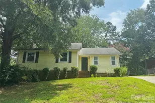 9607 Barkridge Rd, Charlotte, NC 28227 - Photo 1