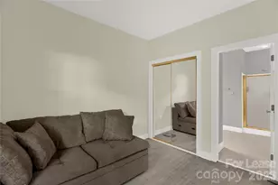 9047 Meadow Vista Rd, Charlotte, NC 28213 - Photo 21