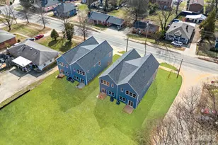 337 N Hoskins Rd, Charlotte, NC 28216 - Photo 1