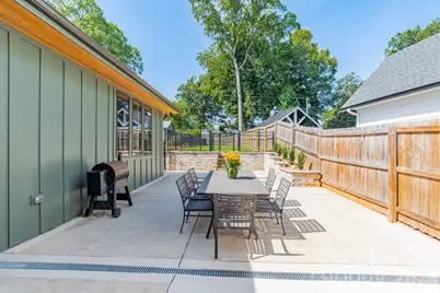 5546 Murrayhill Road, Charlotte, NC 28210 - Photo 15