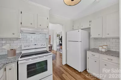 4219 Blacktree Lane, Charlotte, NC 28226 - Photo 7