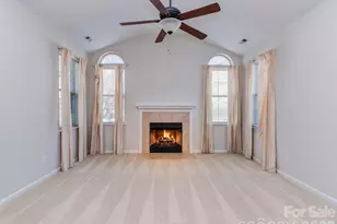 776 Ledgestone Ct, Tega Cay, SC 29708 - Photo 3