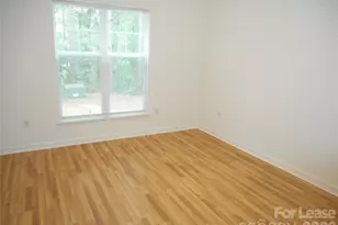 12057 Copper Mountain Blvd, Charlotte, NC 28277 - Photo 15