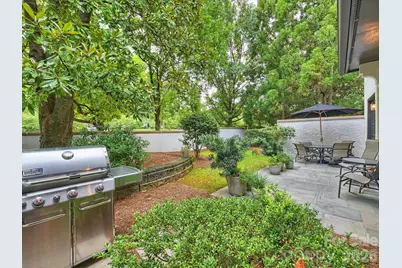 306 Wendover Heights Circle, Charlotte, NC 28211 - Photo 19