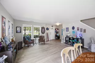 1106 Rainier Ln, Gastonia, NC 28052 - Photo 3