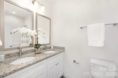 613 E Ratchford Avenue, Gastonia, NC 28054 - Photo 15