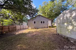 831 Fairview St, Kannapolis, NC 28083 - Photo 5