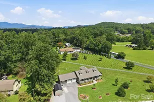 60 Shacoba Ln, Hendersonville, NC 28792 - Photo 7