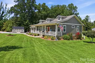 60 Shacoba Ln, Hendersonville, NC 28792 - Photo 3