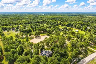 1377 Pine Rd, Camden, SC 29020 - Photo 15