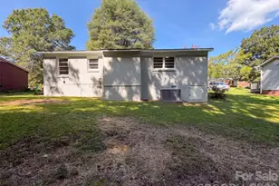 107 Autumn Pl, York, SC 29745 - Photo 5