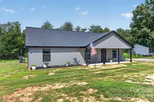 4807 Stratford Ln, Denver, NC 28037 - Photo 7