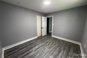 510 E Peachtree St, Dallas, NC 28034 - Photo 9