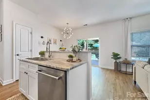 404 Skipwith Pl, Charlotte, NC 28217 - Photo 21