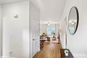 404 Skipwith Pl, Charlotte, NC 28217 - Photo 5