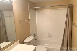 405 W 7th St, Charlotte, NC 28202 - Photo 13