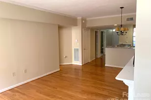 405 W 7th St, Charlotte, NC 28202 - Photo 7