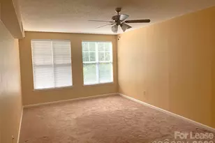 405 W 7th St, Charlotte, NC 28202 - Photo 11