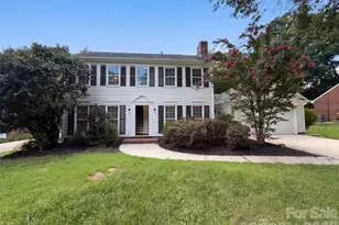 6735 Carmel Hills Dr, Charlotte, NC 28226 - Photo 1